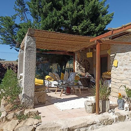 Un Jardin Sur La Colline Apartment Claveyson Exterior foto