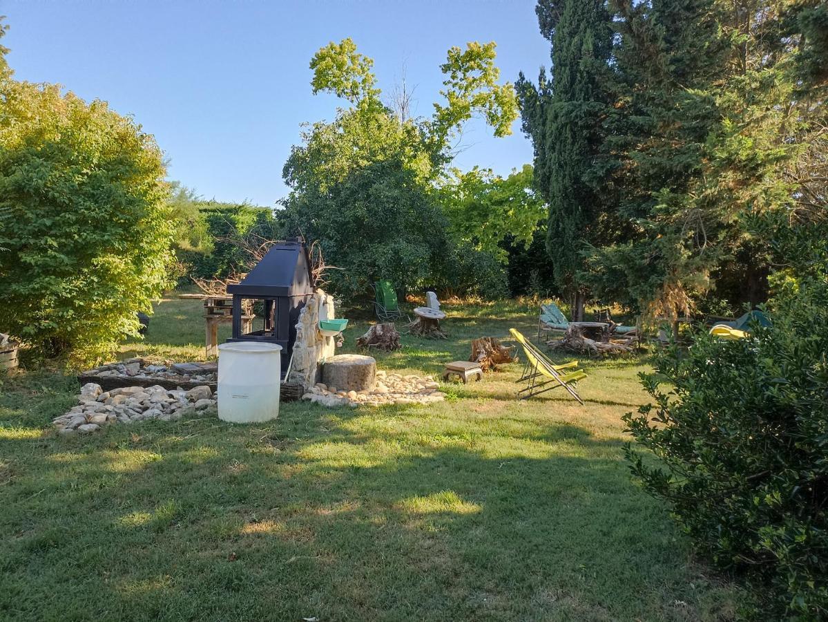 Un Jardin Sur La Colline Apartment Claveyson Exterior foto