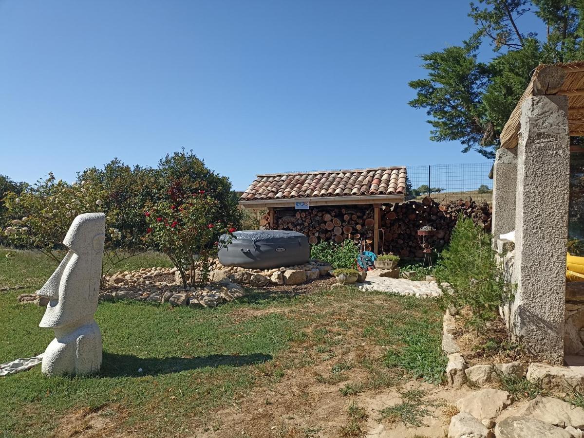 Un Jardin Sur La Colline Apartment Claveyson Exterior foto
